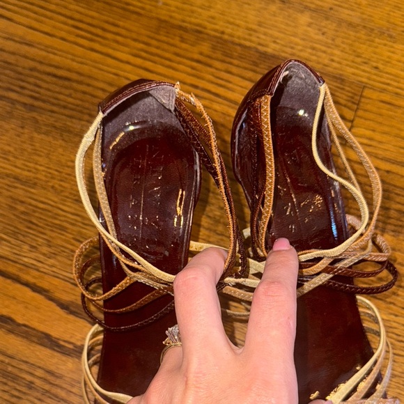 New York Transit Brown and Tan Strappy Heels Size 8.5 - Picture 2 of 7